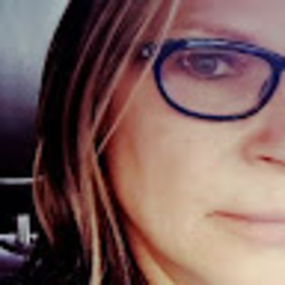 Meet your Posher, Evonne